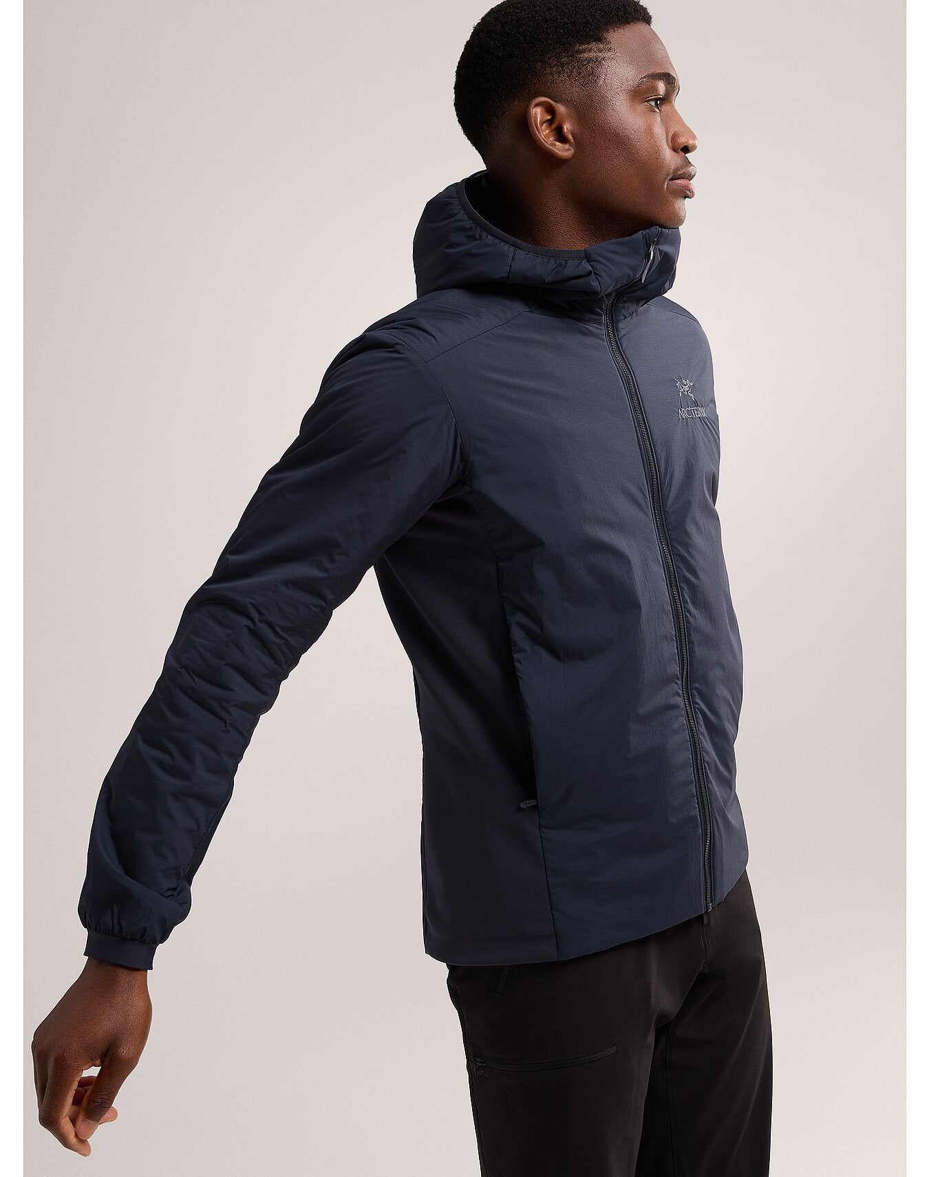 ARC'TERYX ATOM HOODY MEN'S Black Sapphire