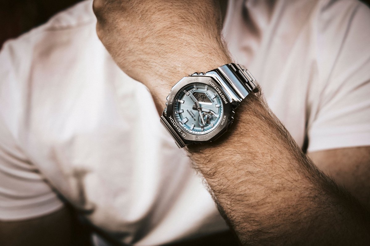 G-SHOCK GM-2110D-2AER