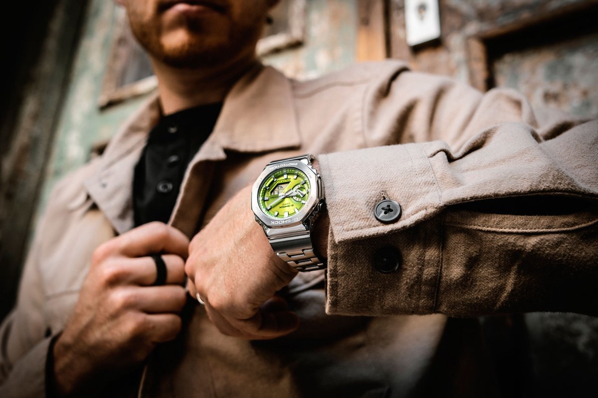 G-SHOCK GM-2110D-3AER