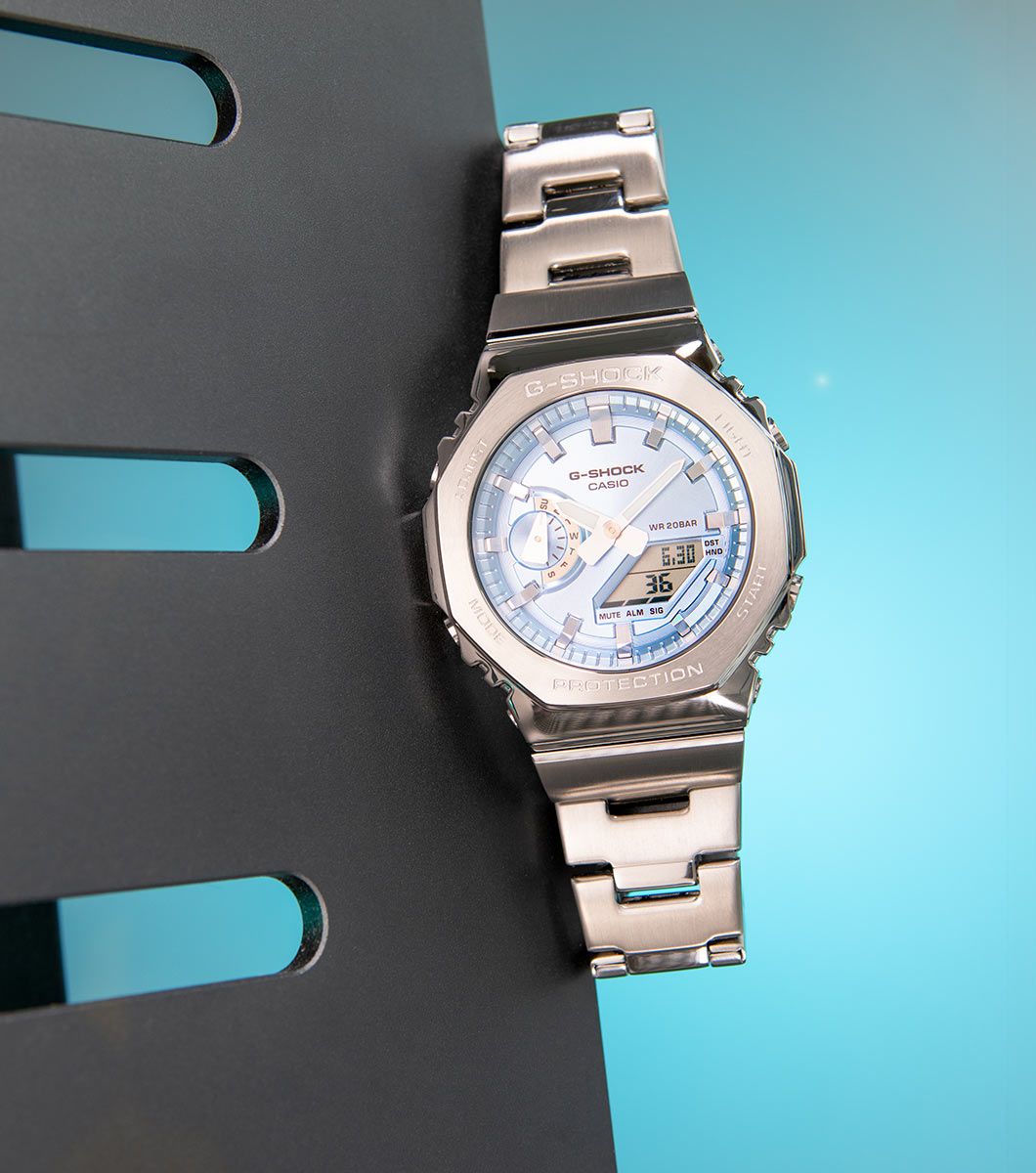 G-SHOCK GM-2110D-2AER