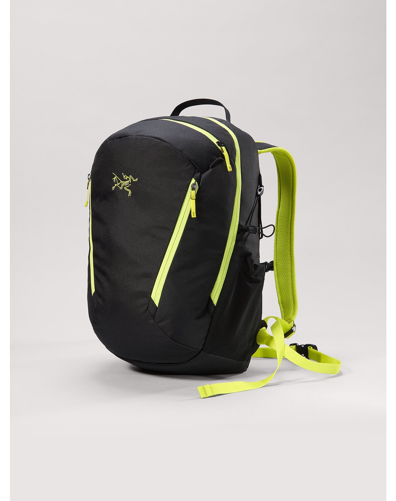 Arc'teryx MANTIS 26 BACKPACK Black / Euphoria