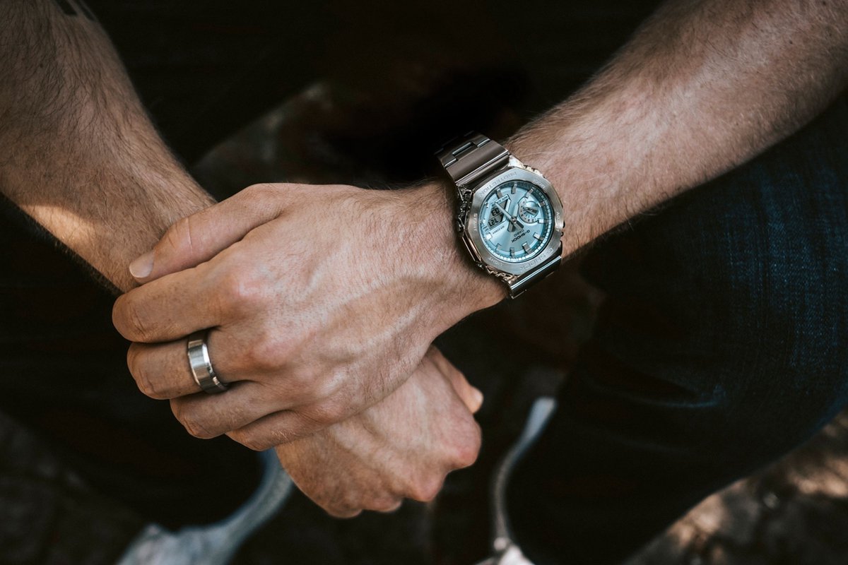 G-SHOCK GM-2110D-2AER
