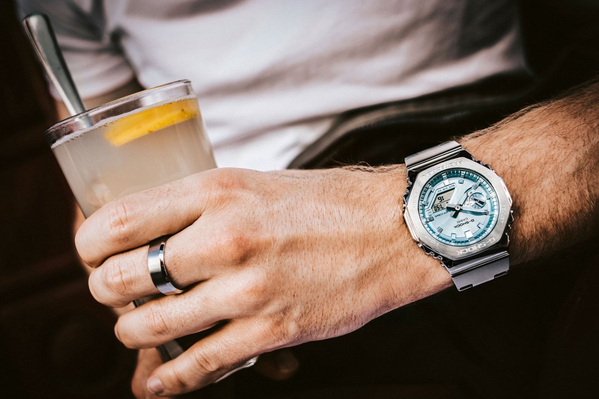 G-SHOCK GM-2110D-2AER