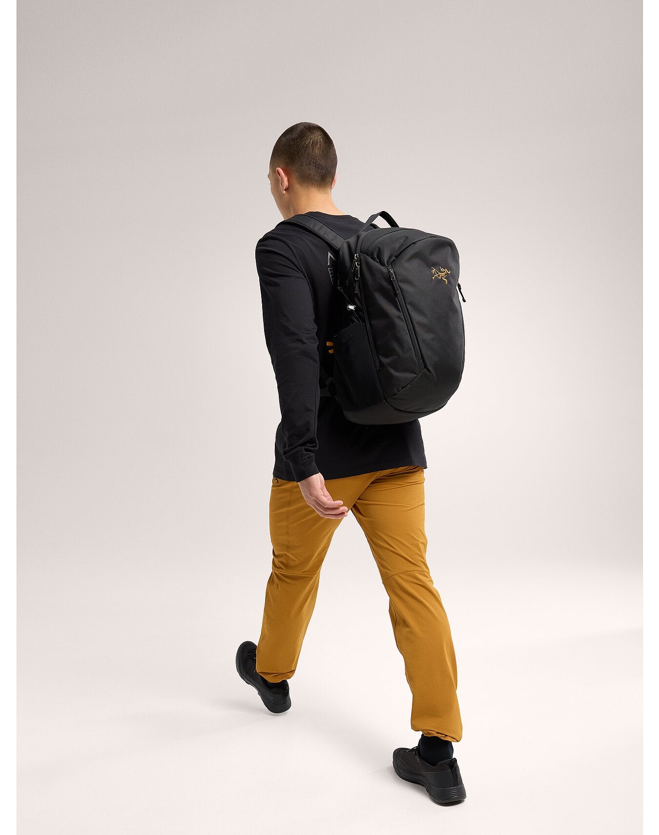 Arc'teryx MANTIS 26 BACKPACK 24K / BLACK