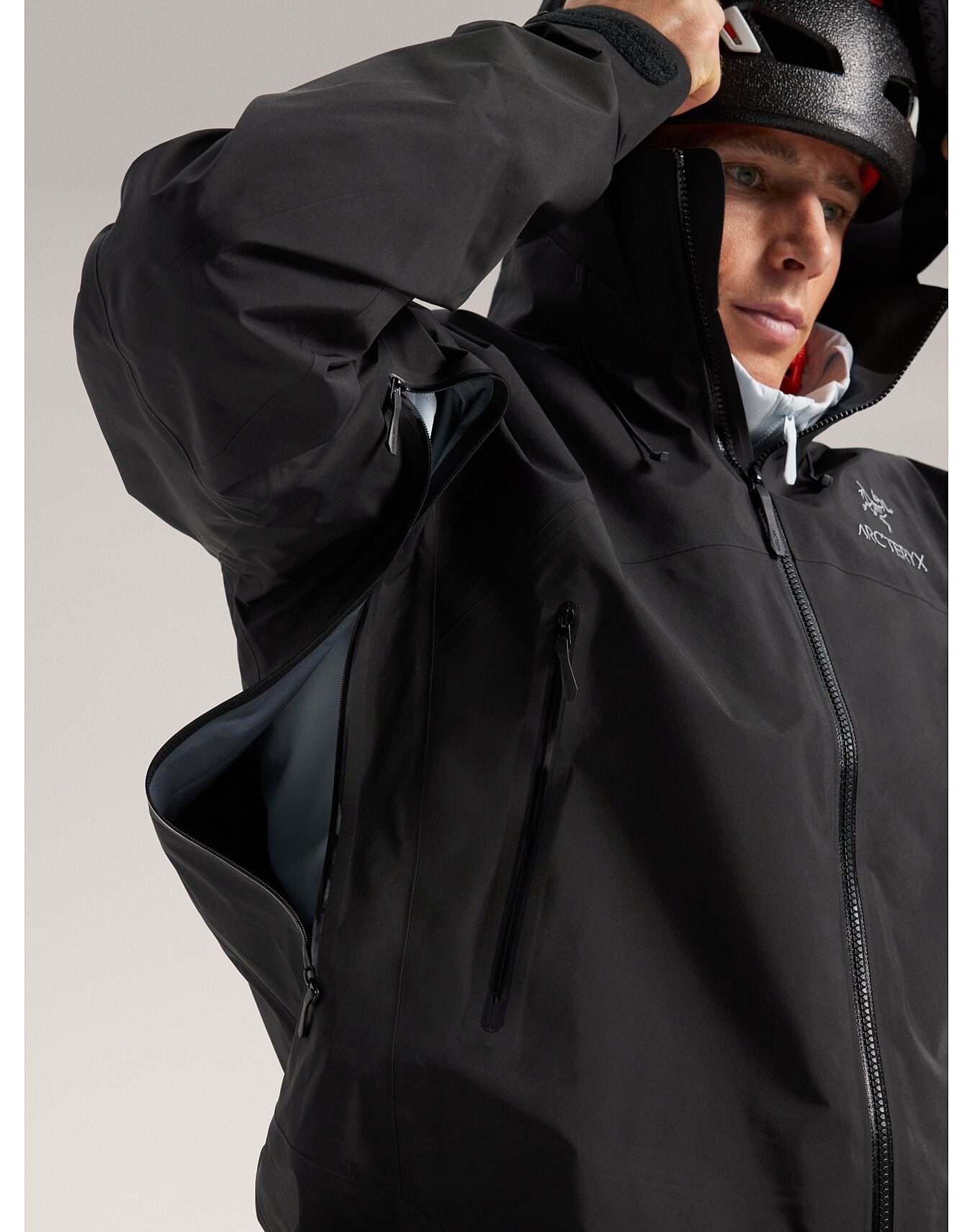 ARC'TERYX BETA AR JACKET MEN'S BLACK