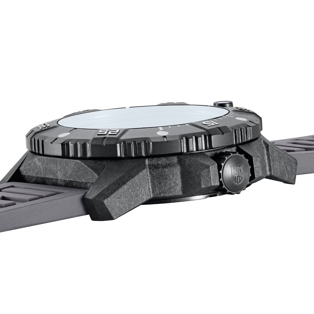 Luminox Sea XS.3862 Master Carbon Automatic Horloge Van Euro 995.-