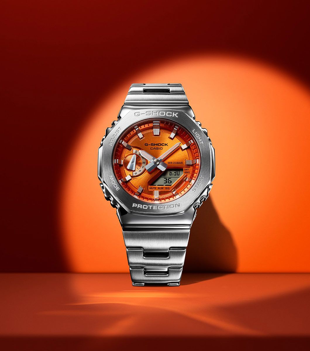 G-SHOCK GM-2110D-4AER
