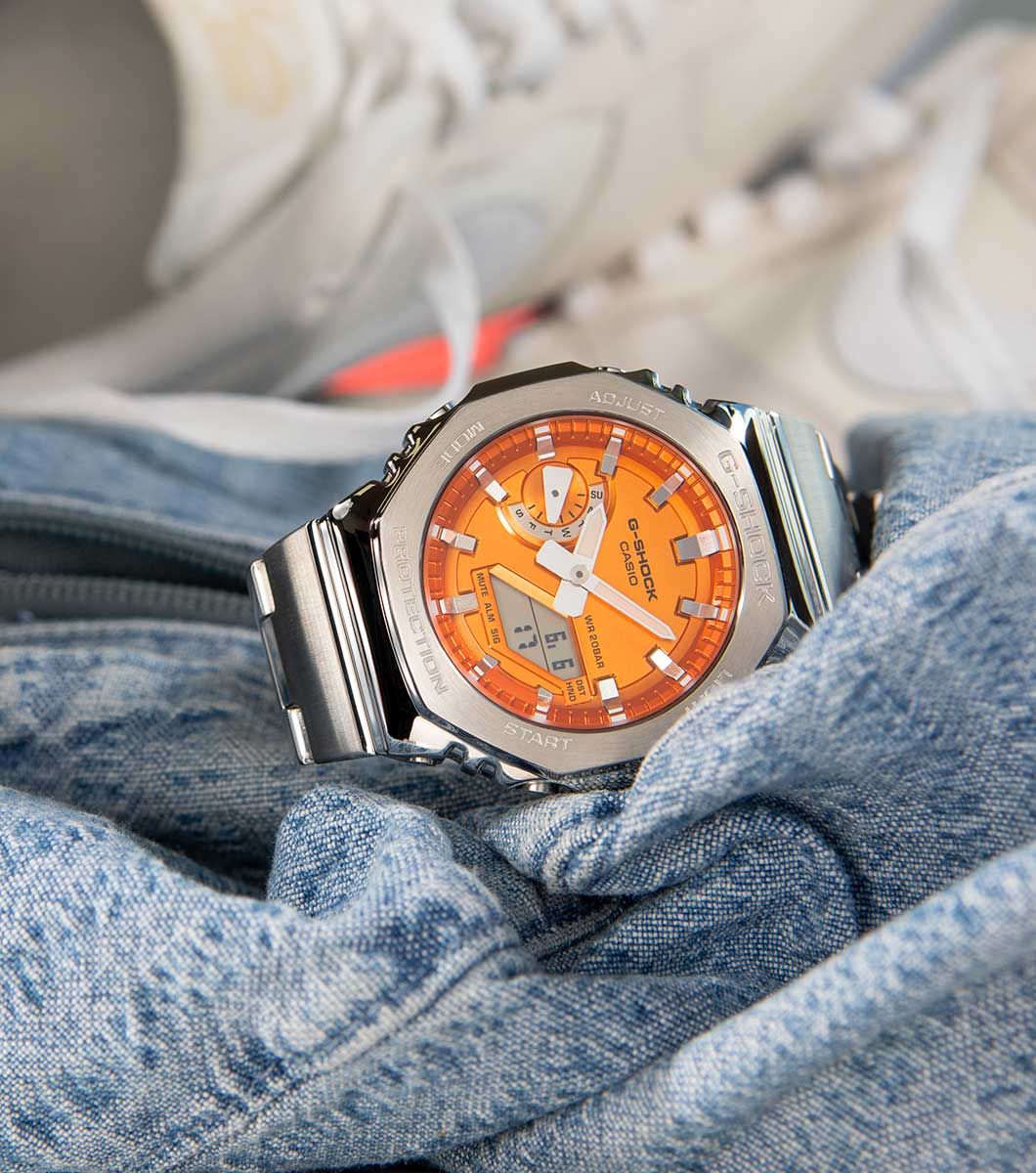 G-SHOCK GM-2110D-4AER